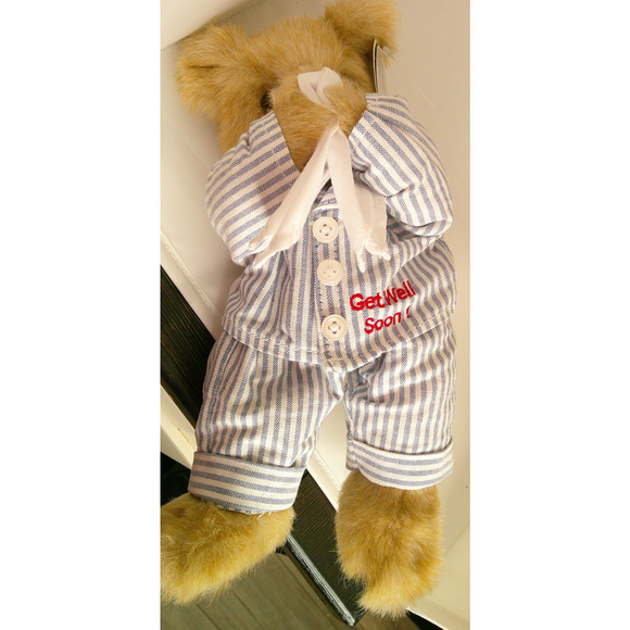 The Bearington Collection "Illie Willie" Plush Stuffed Animal Get Well Bear - Picture 6 of 6